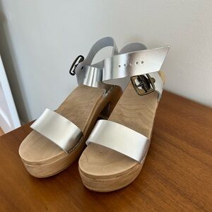 No. 6 two strap clog on platform in silver